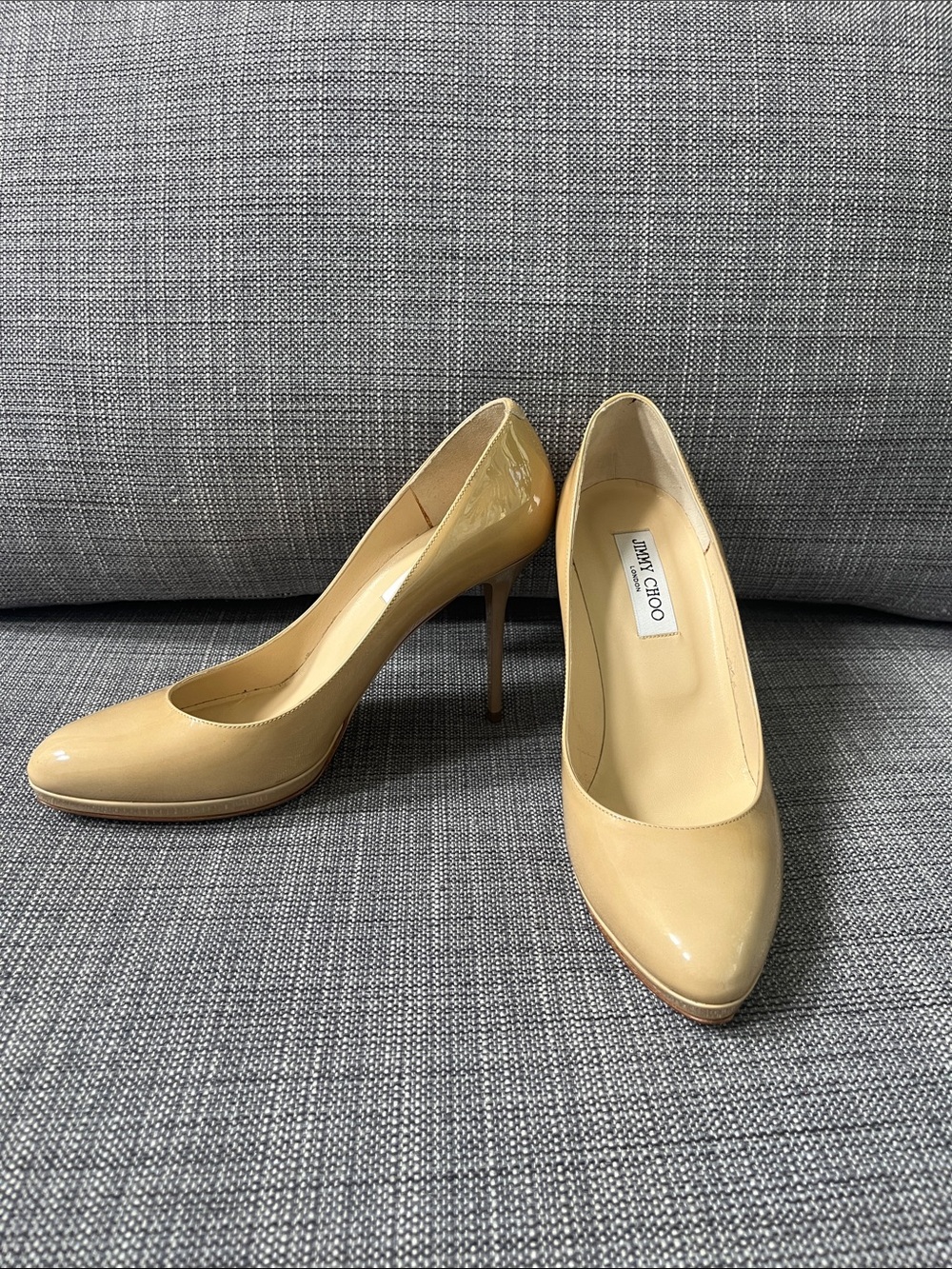 Jimmy Choo Nude Patent Leather Pointed-Toe High Heel Pumps Sz 41